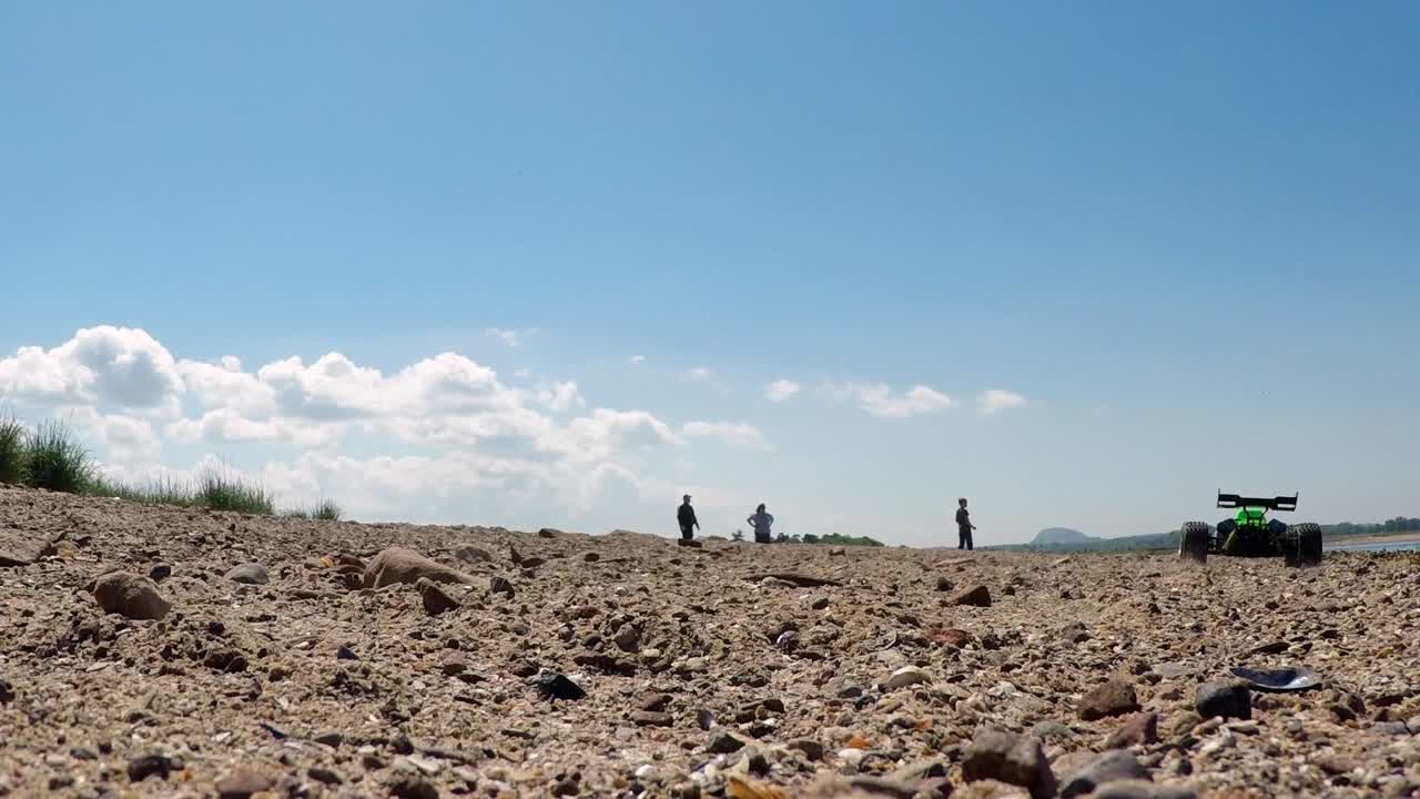 coche de control remoto rápido en cámara lenta