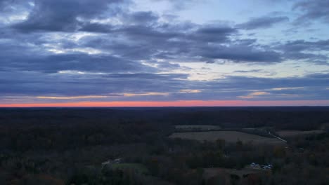 Zeitraffer-Der-Landschaft-Während-Des-Sonnenuntergangs