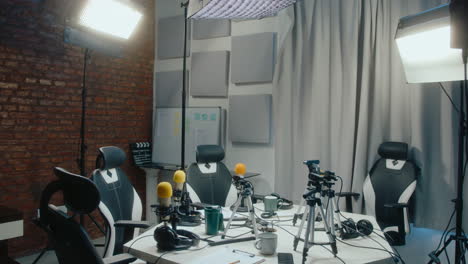podcast studio setup