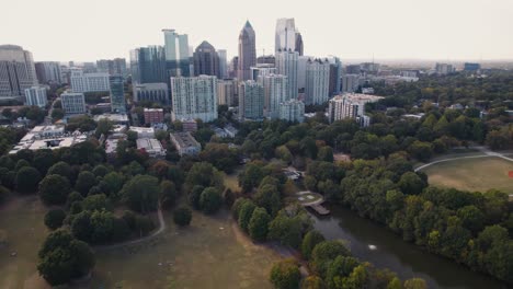 Horizonte-De-Atlanta-Desde-El-Parque-Piedmont