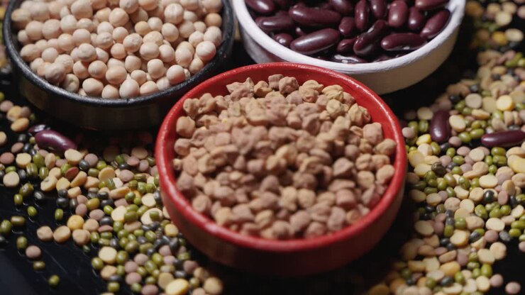 Chickpeas, lentils and peas are placed in a bowl
