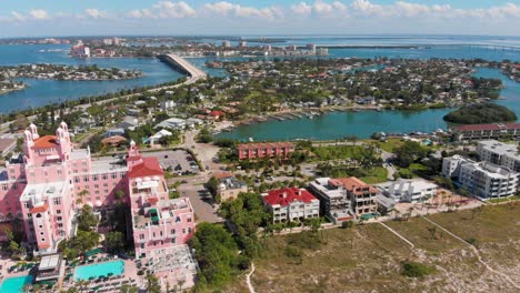 video de dron de 4k de la isla de vina del mar y pinellas bayway en st