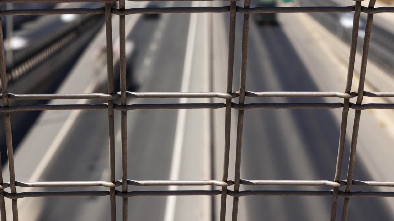 динамичный художественный таймлапс оживленного шоссе