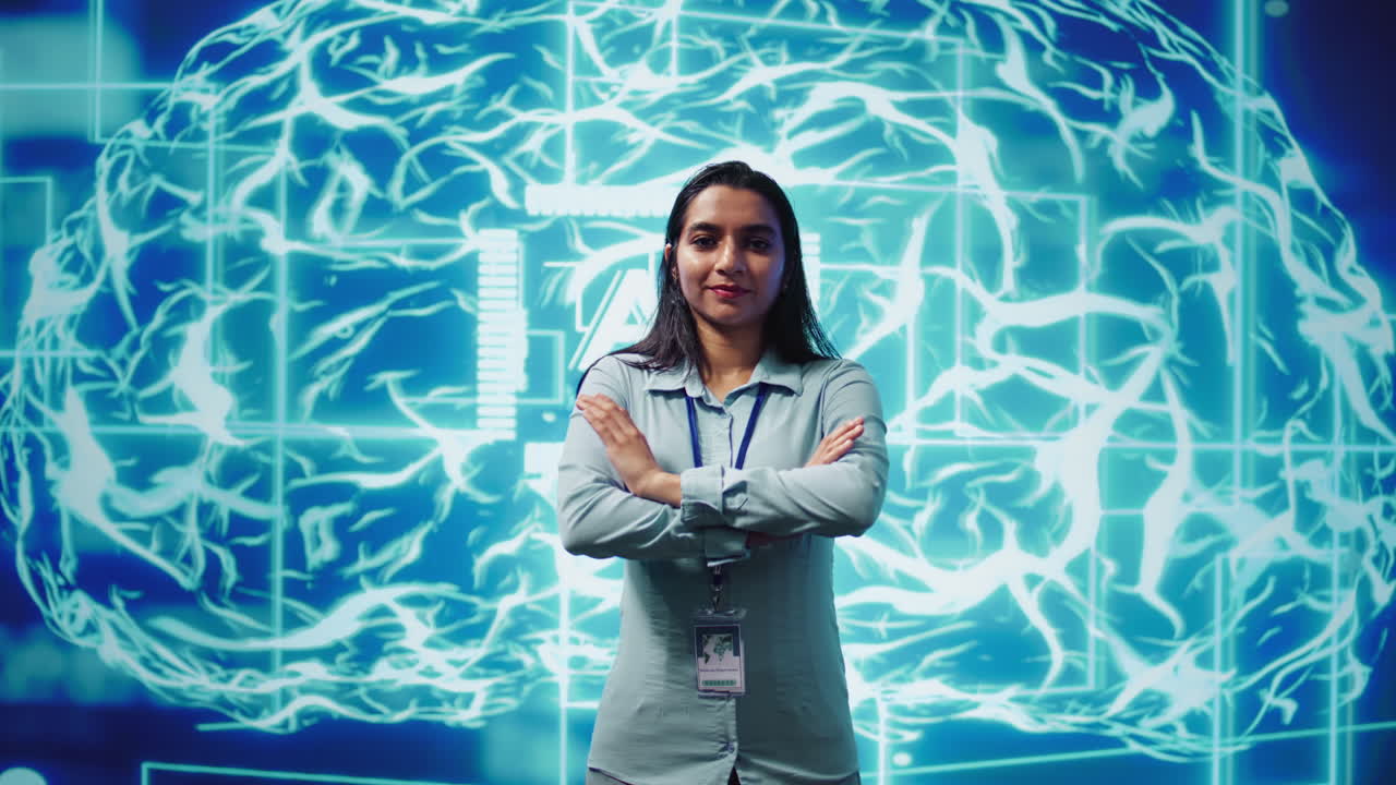 retrato de un administrador alegre encargado del desarrollo de aplicaciones de ia