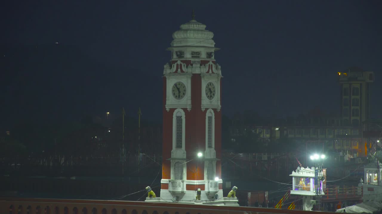 toma estática de la torre del reloj, har ki pauri, haridwar, uttarakhand, india