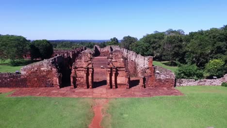 Vista-Aérea-Ruinas-Del-Edificio-Jesuita,-San-Ignacio-En-Misiones