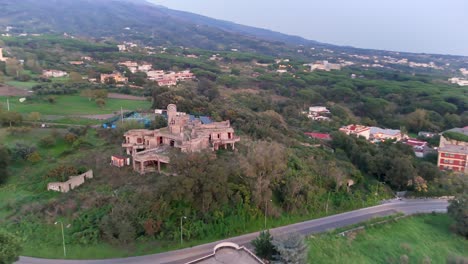 Battipaglia is also known for being the birthplace of legendary flute players Alfredo Giacca, Rodolfo Calabria, Giacomo D’Andrea, and Giacinto Miceli.