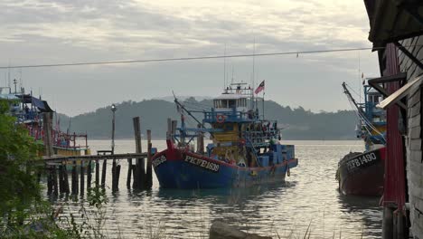 Fisherman-boat-at-Pangkor-island