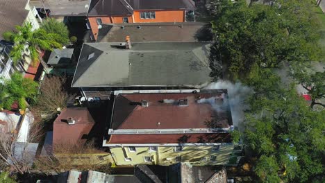 Revelando-La-Ciudad-De-Nueva-Orleans-Y-El-Incendio-De-La-Casa