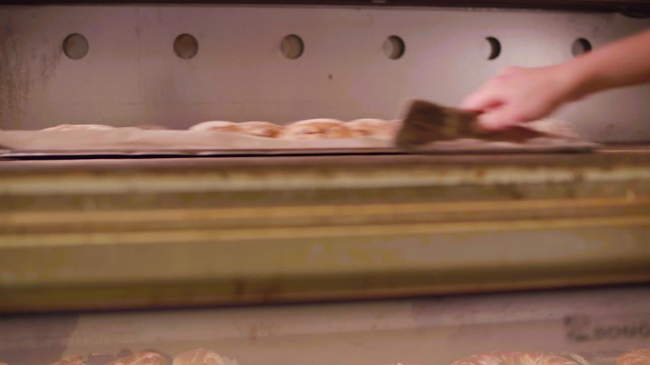 오븐 에서 꺼낸  의 베이커리 접시