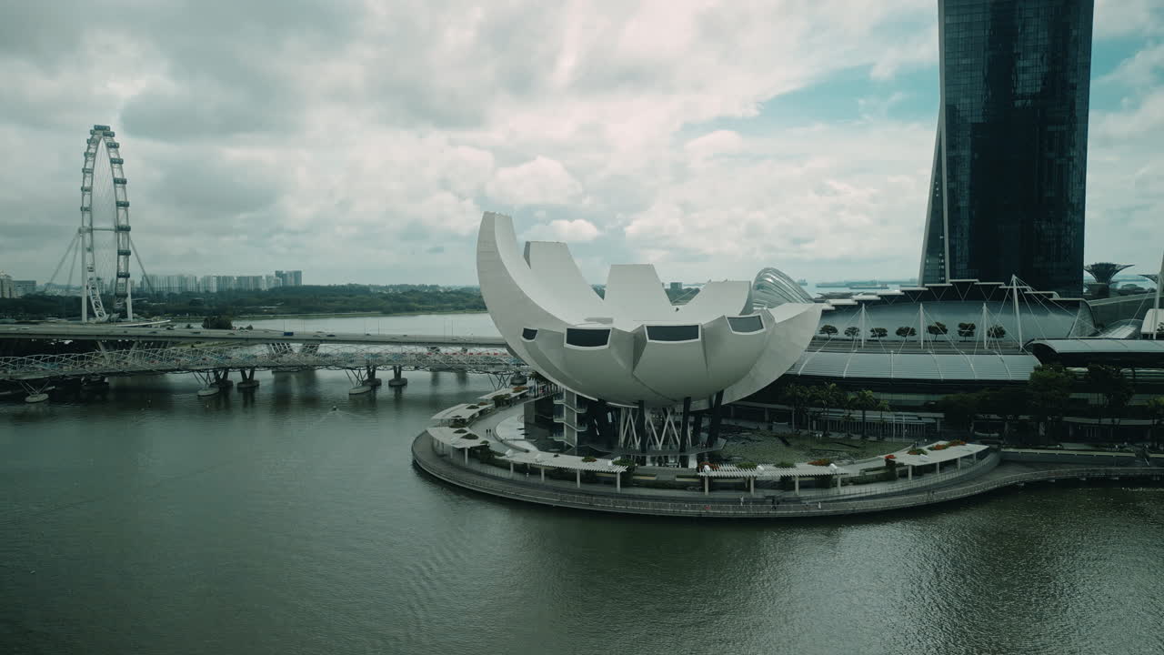 Marina Bay Sands and Science Centre, Singapore