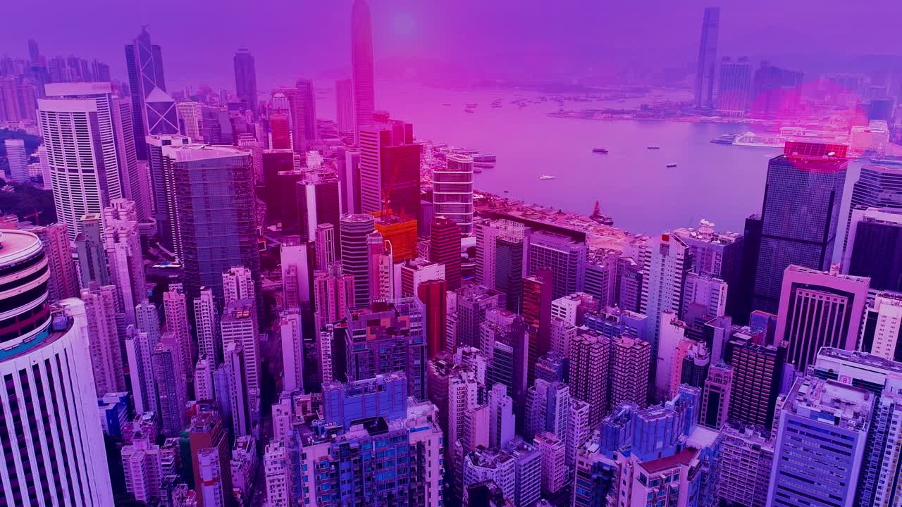 vista aérea de los rascacielos en la ciudad de kuala lumpur en el estilo de los años 80 video, colores de neón. wide shot 4k shot