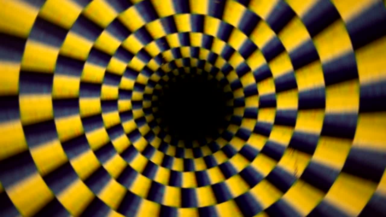 Hypnotized Spinning Rotation Background Effect