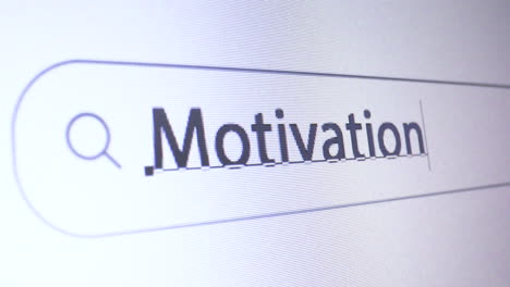 barra del navegador con palabra clave de motivación escrita en la pantalla de la computadora, concepto seo