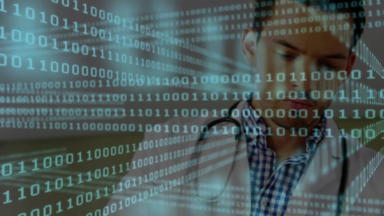 animación de procesamiento de datos binarios sobre el archivo de lectura del médico caucásico