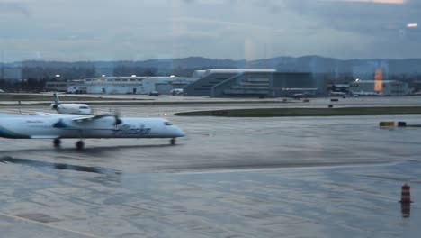 airplane-passes-by-at-local-airport