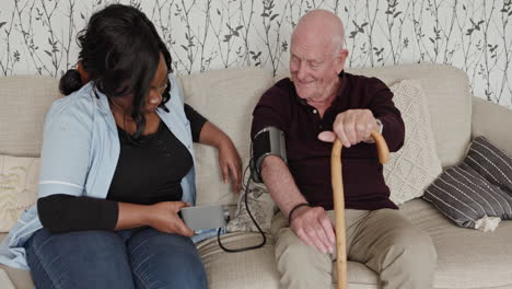 elderly man receiving home healthcare