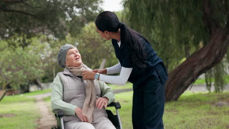 Krankenschwester,-Altenpflege-Und-Patient-Im-Rollstuhl