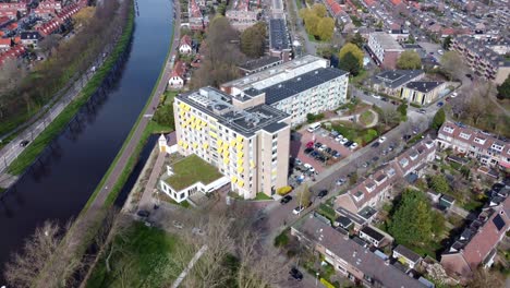 Canal-De-Agua-En-Holanda