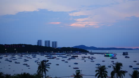 Time-lapse-beautiful-city-scape-of-Pattaya-with-a-lot-of-boat-around-sea-ocean-bay-in-Thailand