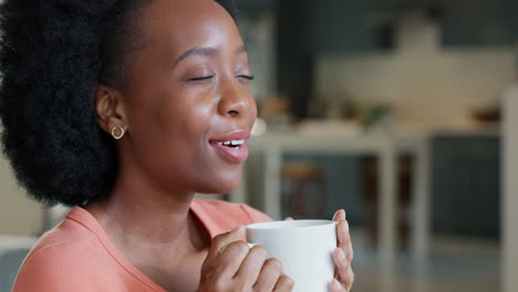 Relajarse,-Beber-Café-O-Té-Con-Una-Chica-En-Un-Descanso-Para