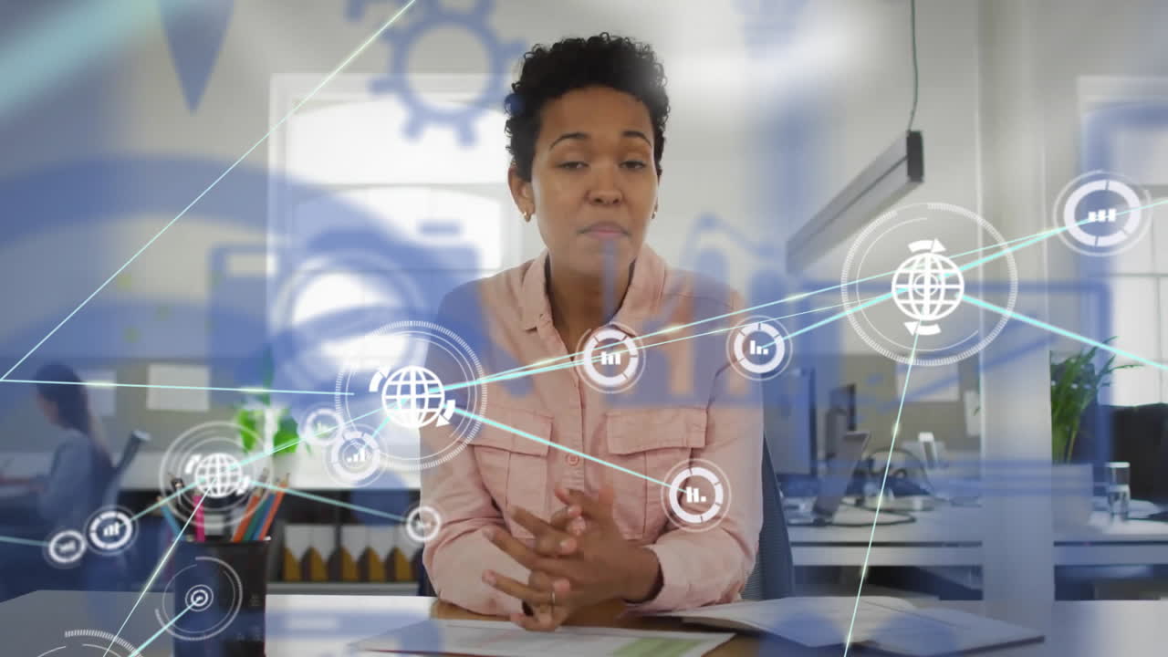 Animazione di rete di connessioni su donna d'affari afroamericana in ufficio.