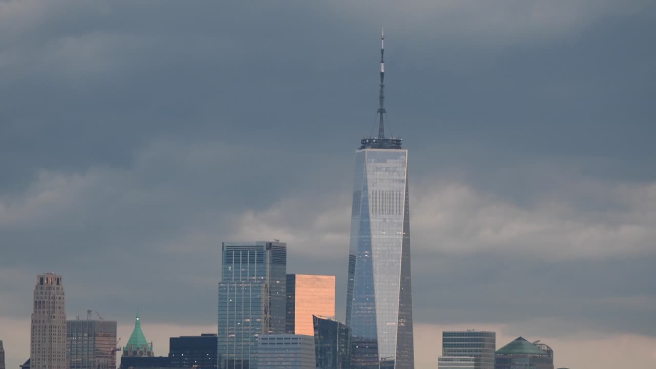 폭풍의 날씨에 wtc 타워와 스카이스크래퍼, 4k 영상 해상도
