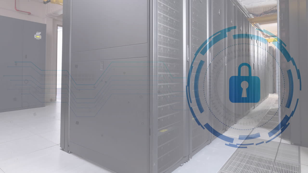 animación de escaneo de alcance con icono de candado sobre la sala del servidor