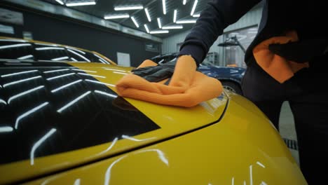 professional car detailing – washing, ceramic coating, and interior cleaning