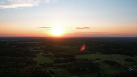 puesta de sol en el este de polonia, vista aérea