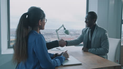 entrevista de negocios