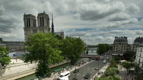 notre dame versión 20