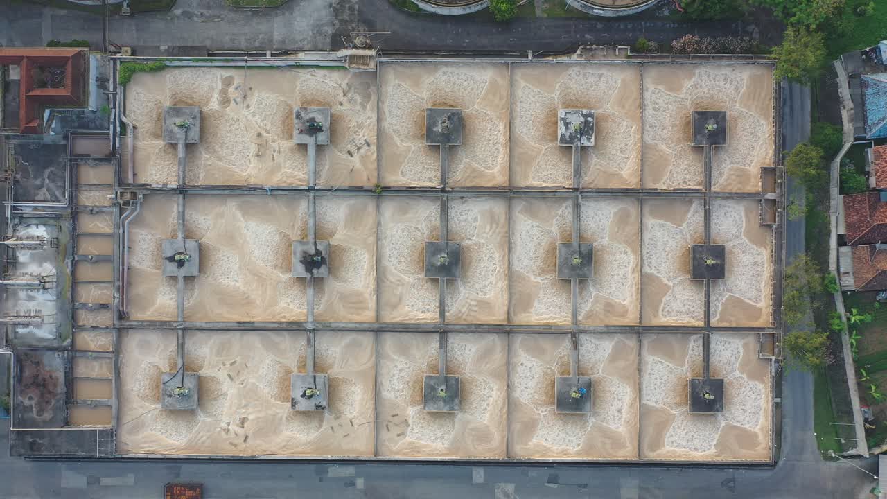 Vista aérea de la planta de tratamiento de aguas residuales