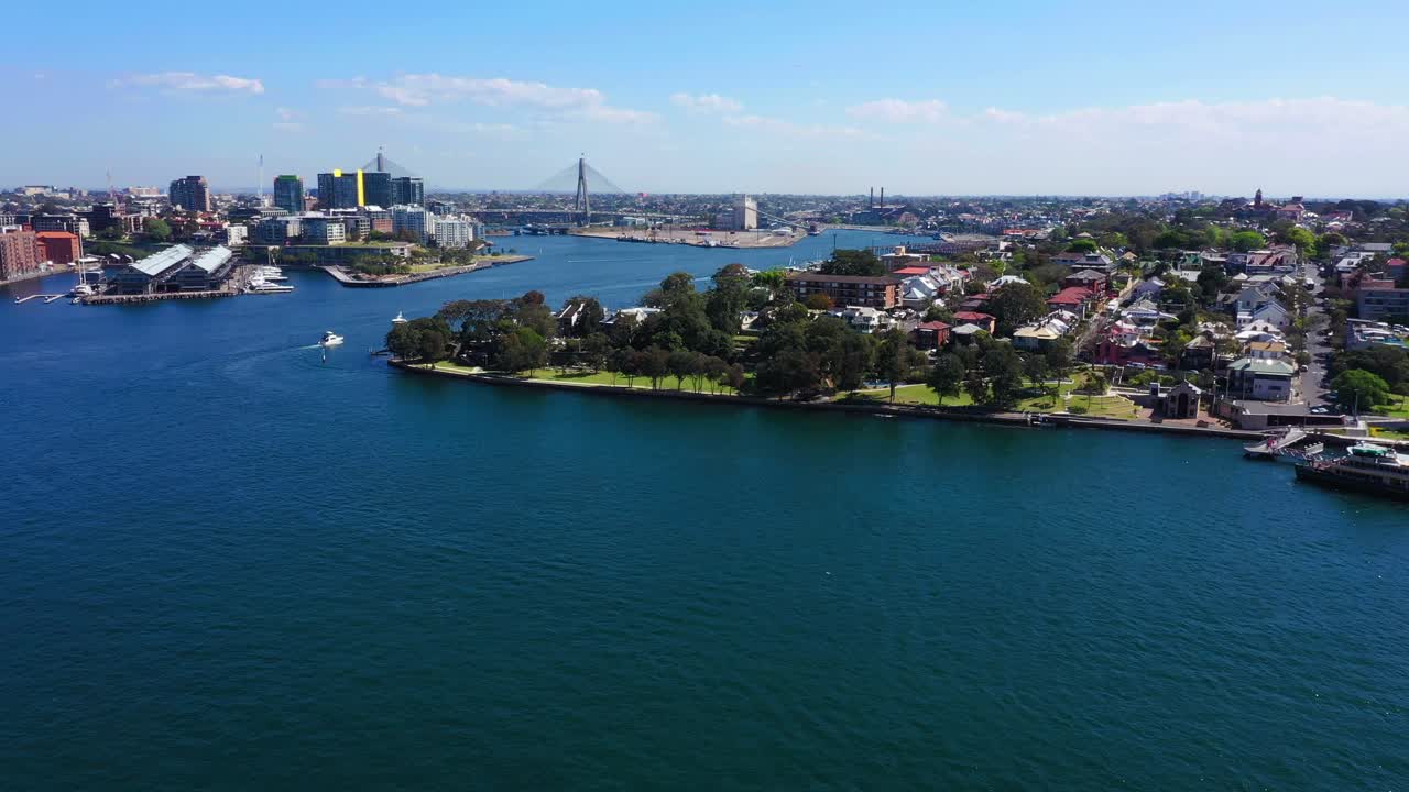 시드니 - 염소 섬 발메인 비행