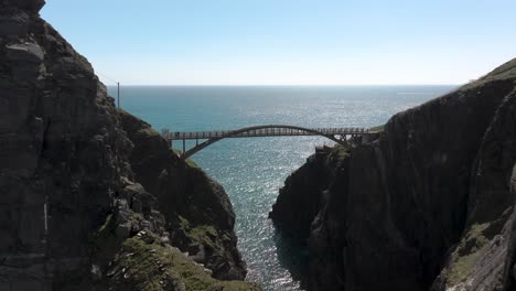 el puente de mizen 4k imágenes aéreas cinematográficas - co