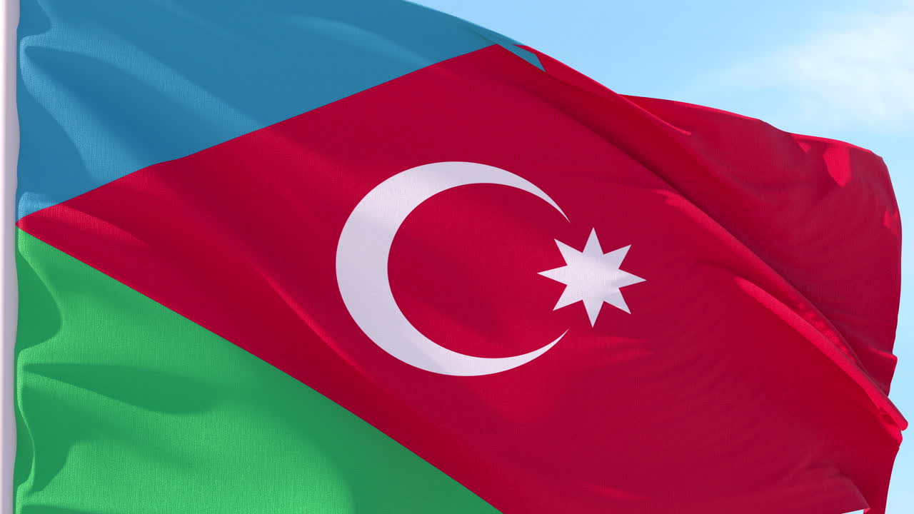 Mavi Gökyüzü Önünde Rüzgarda Dalgalanan Azerbaycan Bayrağı