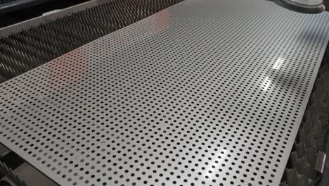 industrial laser cutting processing manufacture technology of flat sheet metal steel material