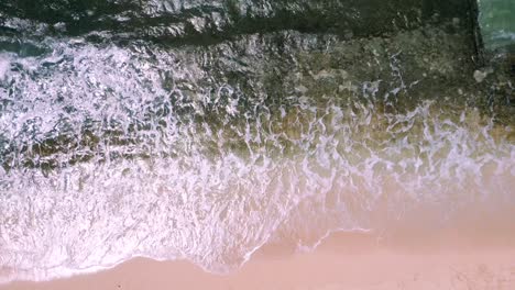 Cromwells-beach-waves-moving-top-view