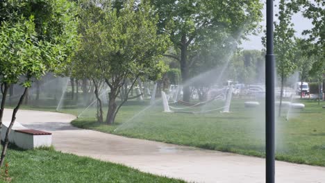 sistema de riego de los parques