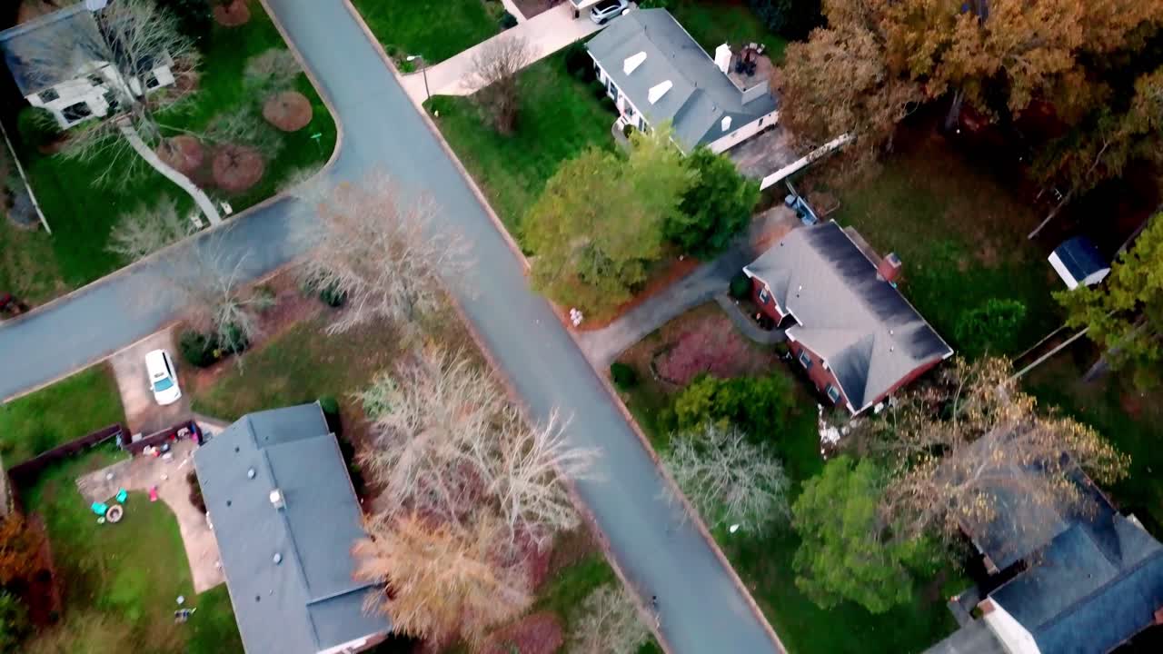 Aerial overlooking neighborhood in the USA, Housing in community