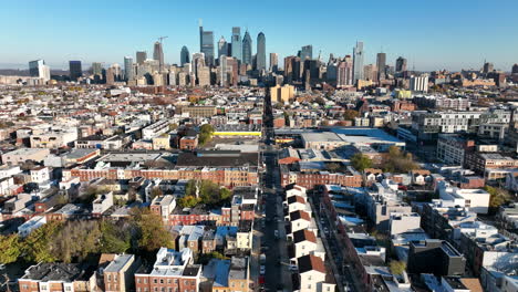 Dramatic-aerial-establishing-shot-of-Philadelphia