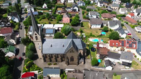 side track catholic parish church st. stephanus in thalheim