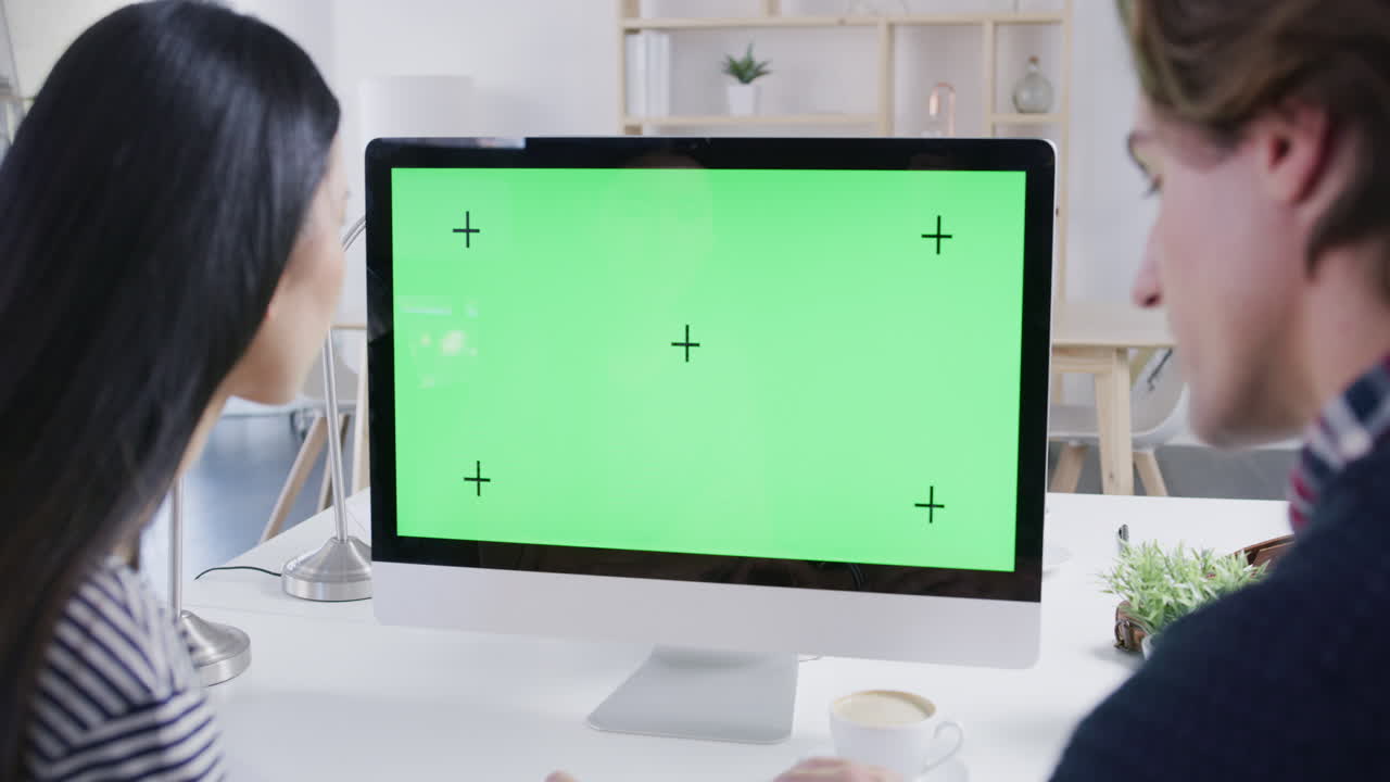 디자인을 깊이 파고들고