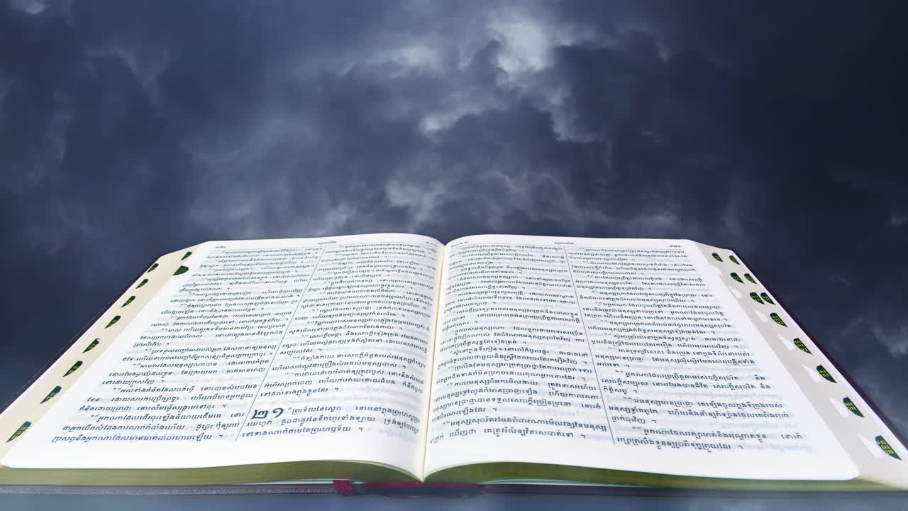 Bible With Thunderstorm Background 4k Free Stock Video Footage Download ...