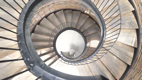 the circular staircase is a corridor up the office building.