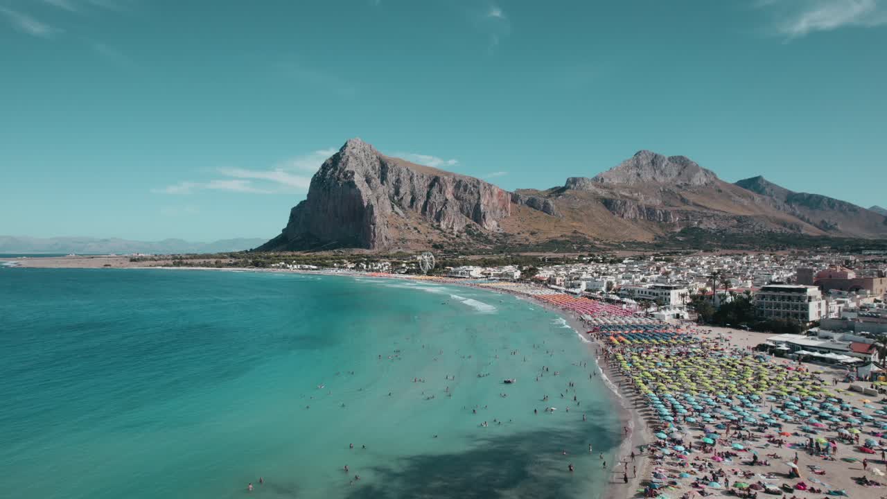 이탈리아 시칠리아 타오르미나에 있는 이솔라 벨라의 조감도