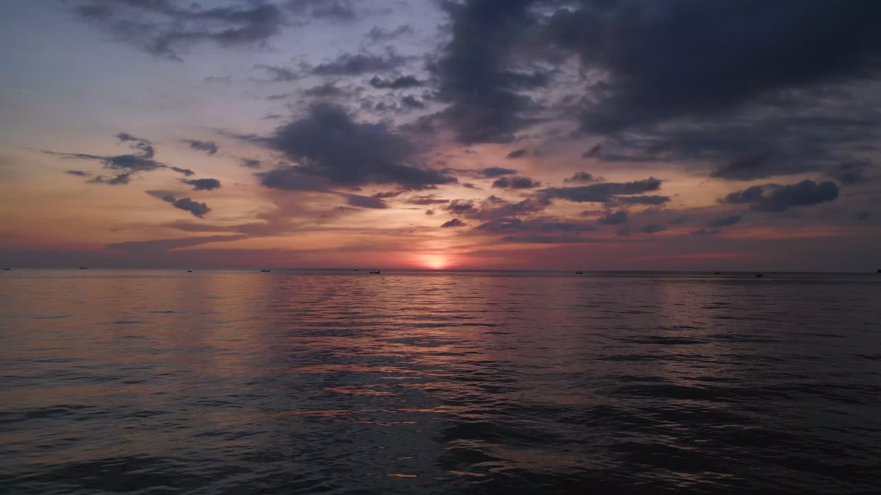 The last sun rays of the day