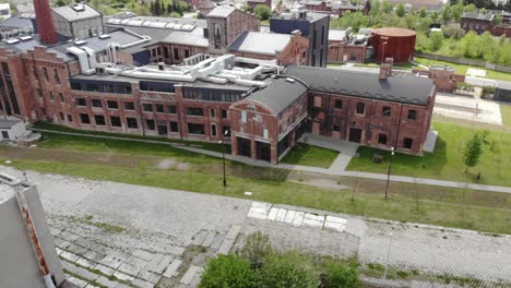 Aerial-shot-of-the-Żnin-Arche-Hotel-inside-old-sugar-factory-in-Poland