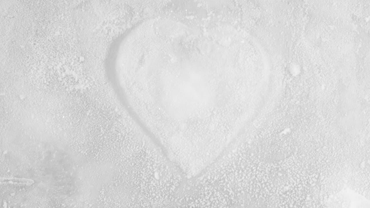 어지는 심장, 얼음 속에 히고, 녹고, 시간의 흐름.