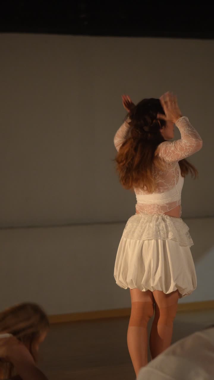 현대 무용 공연